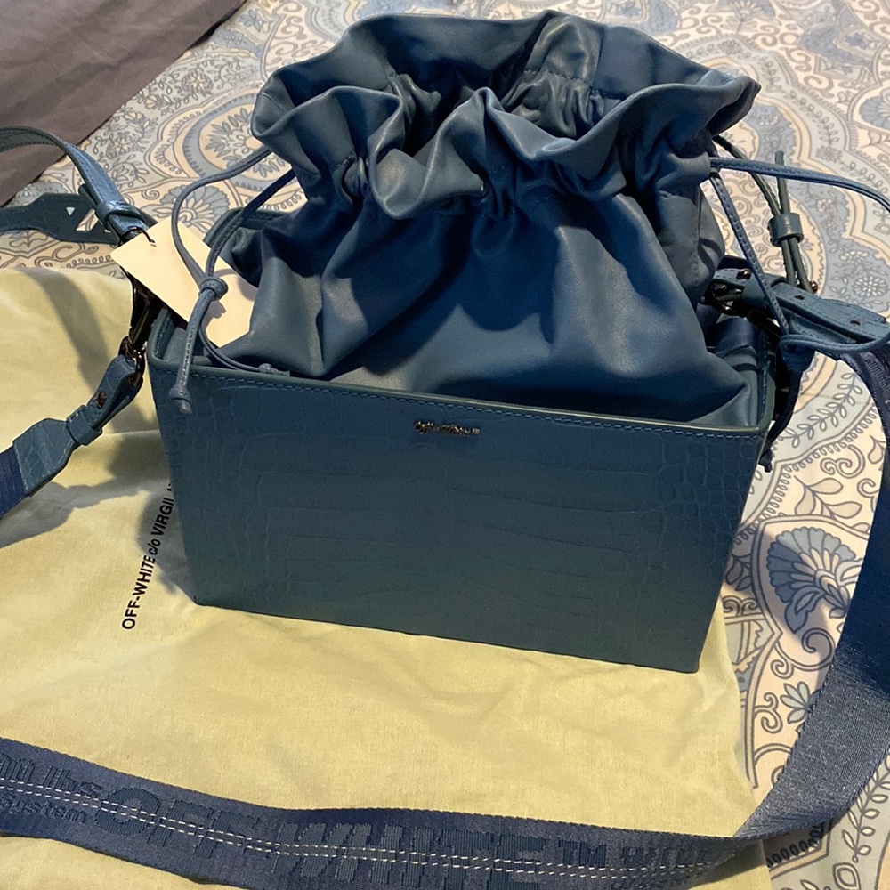 Brand new authentic off white bag